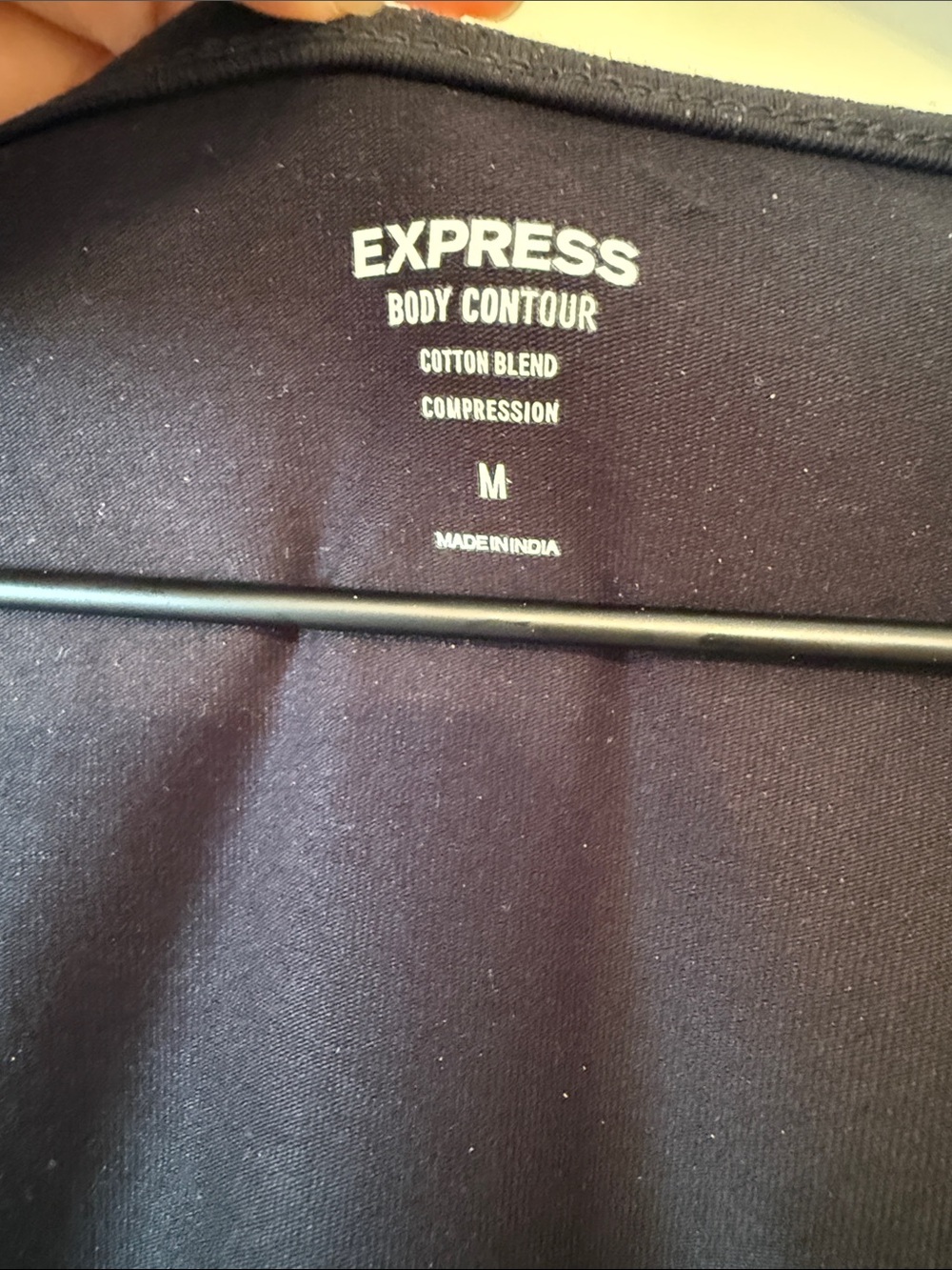 EXPRESS Body Contour Collection Black Scoop-Neck Long Sleeve Bodysuit - Picture 2 of 6
